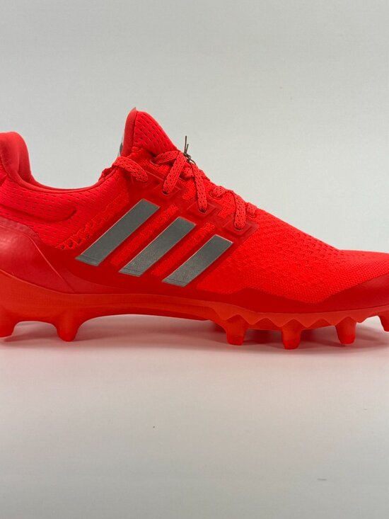 Athletic_Shoes